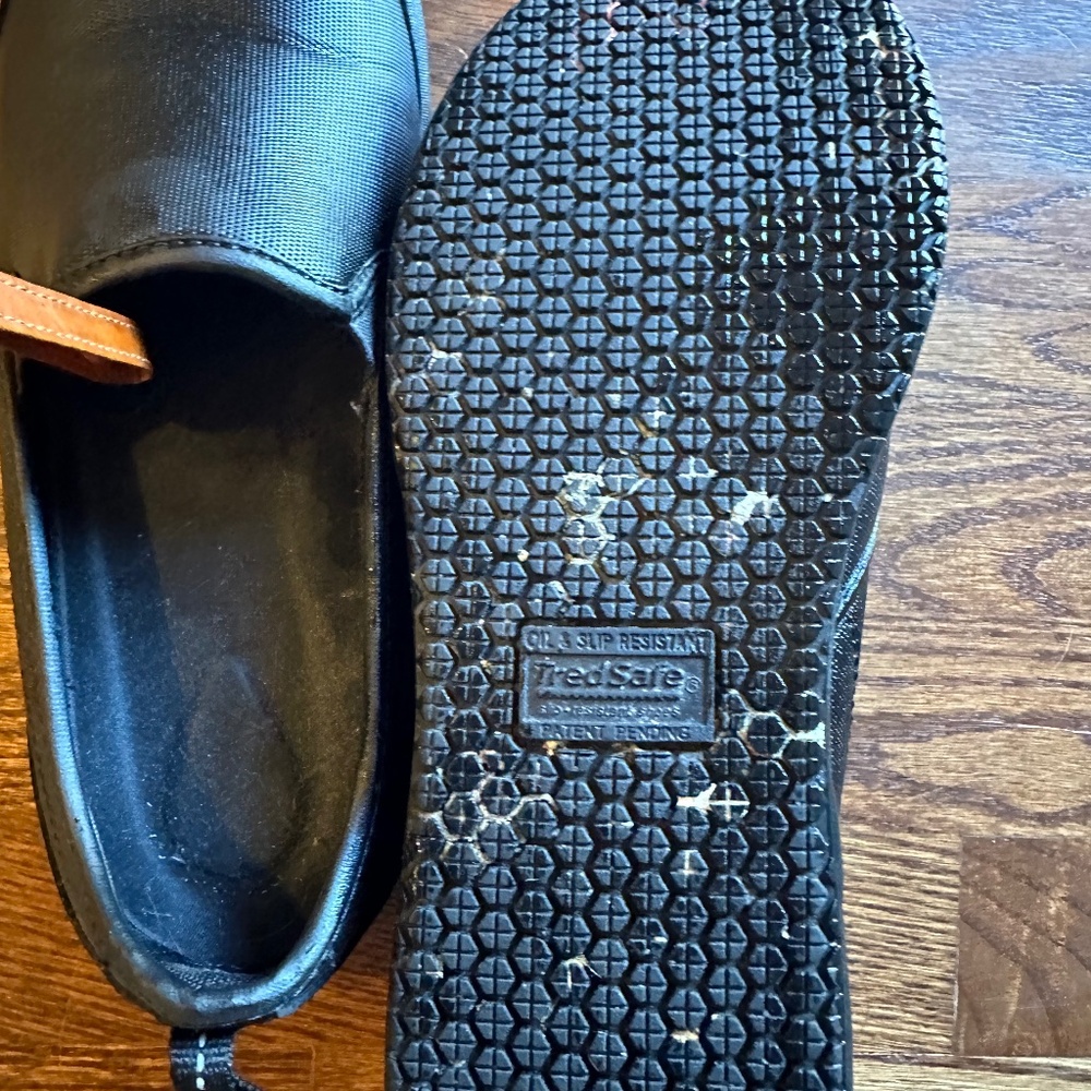 Thred Safe Sneakers